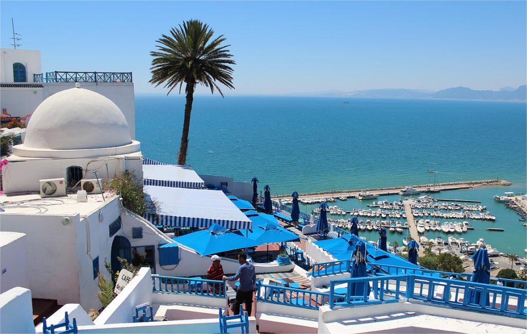 Best Way to Explore Tunisia on a Shoestring Budget